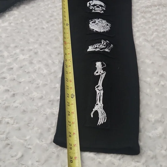NEW Hot Topic Black Anatomy Patches Stinger Jeans Goth Dark Grunge Size 40 - Picture 8 of 10